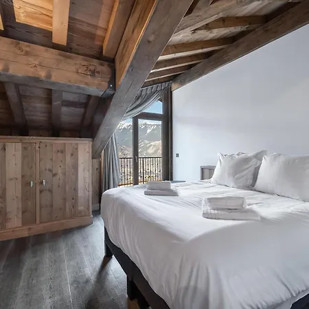 Spacieux De Luxe à Courchevel, Proche Pistes Et Commerces, Parking Inclus - Fr-1-568-7 Apartamento *