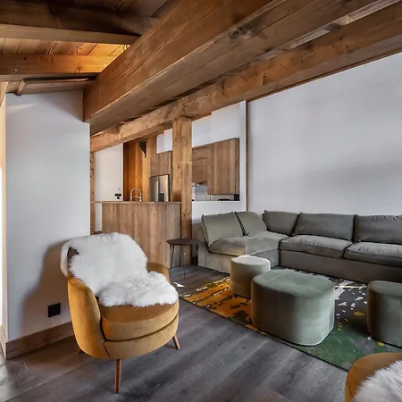 Apartamento Spacieux De Luxe à Courchevel, Proche Pistes Et Commerces, Parking Inclus - Fr-1-568-7 *